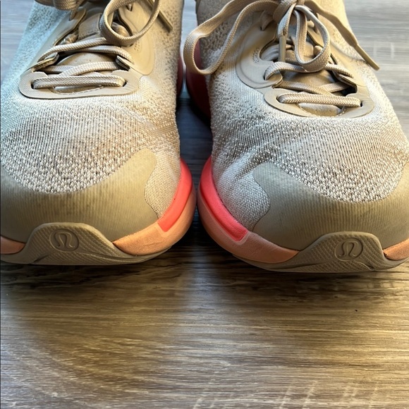 Lululemon Chargefeel 2 Low
Womens Workout Shoe Beige and Coral Sneakers Sizes 11 - Picture 3 of 8